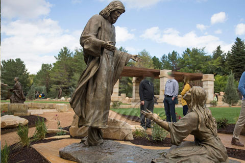 Outdoor Church Sculpture of Antique Bronze Jesus Statue for Sale