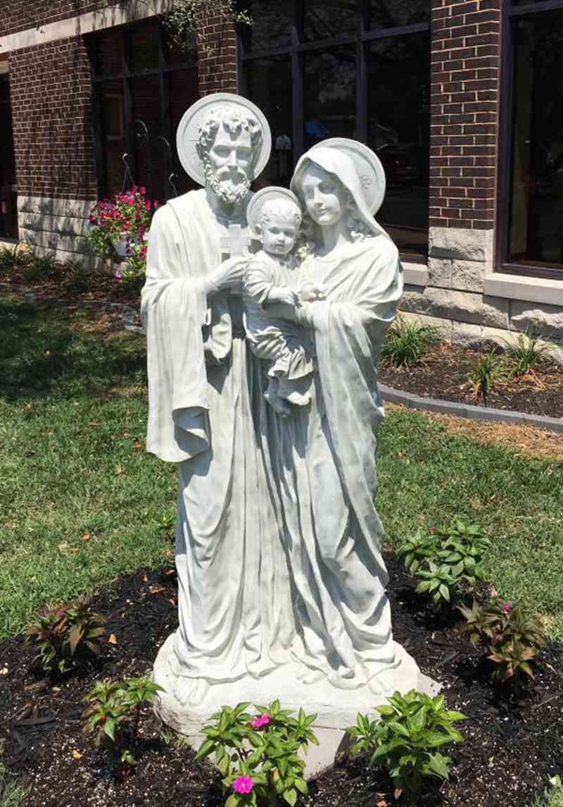 Holy Family Statue Gallery