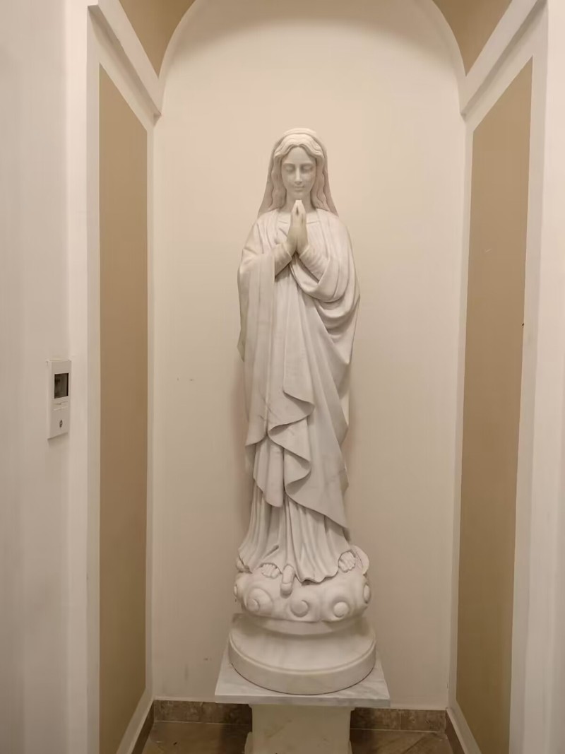 mary statue (5)