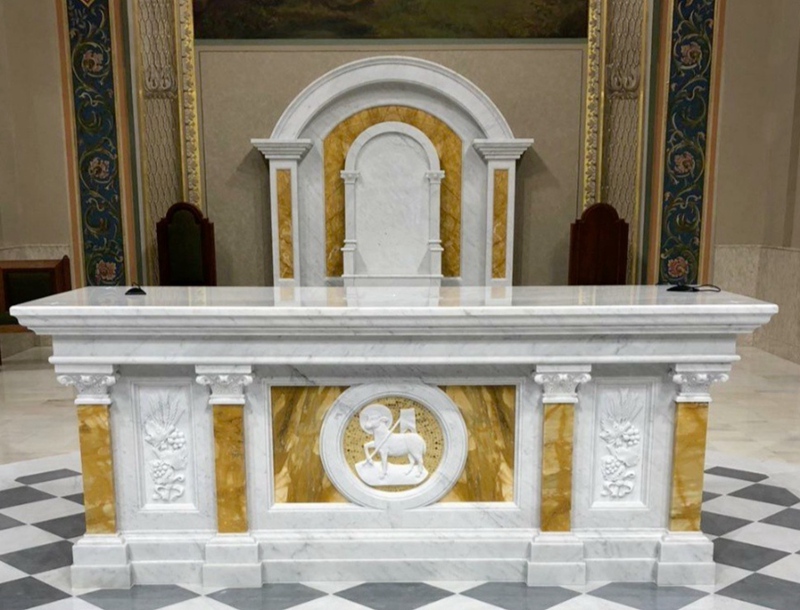 marble altar for church (1)